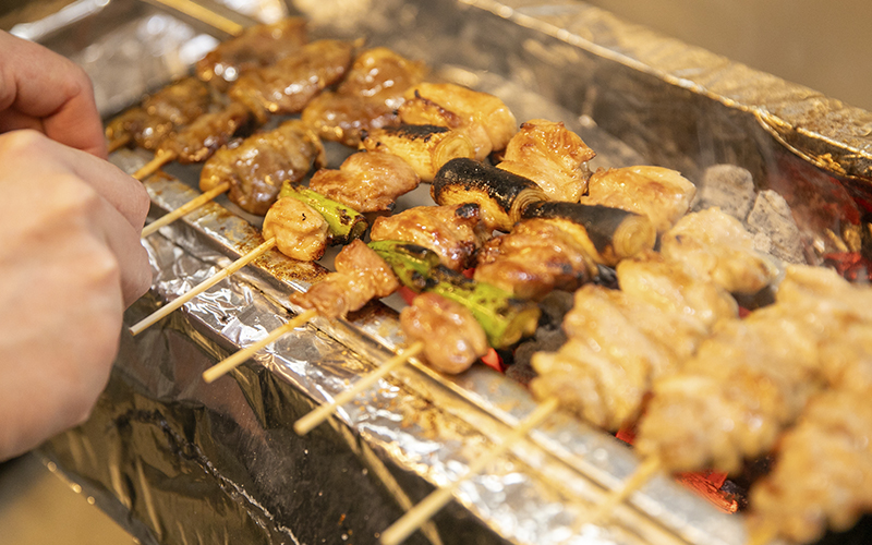 紀州備長炭で焼き上げる炭火串